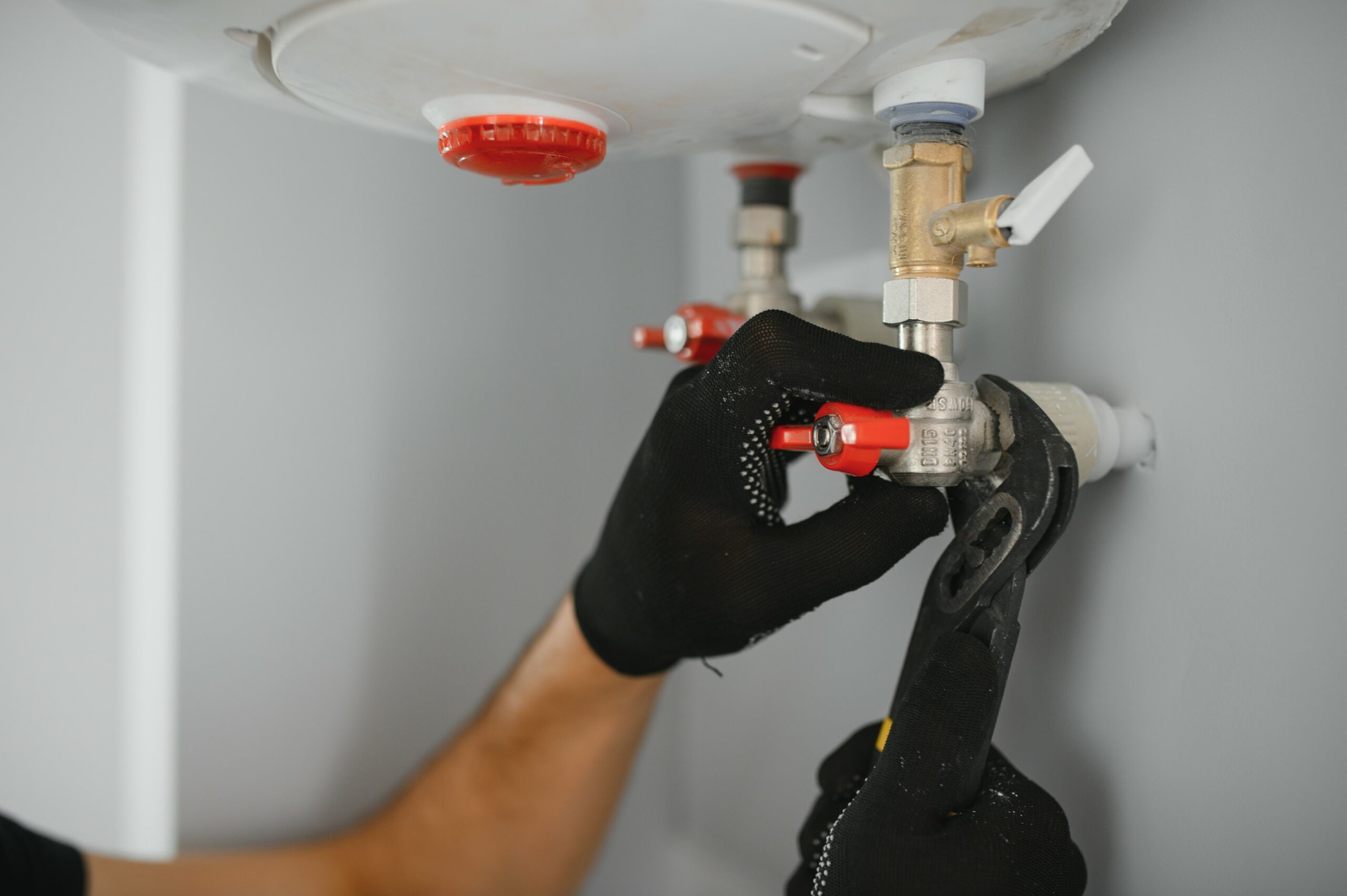 Water Heaters In Allen, TX: Choosing, Maintaining, and Troubleshooting for Homeowners